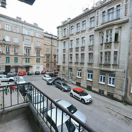 Apartment Main Square *